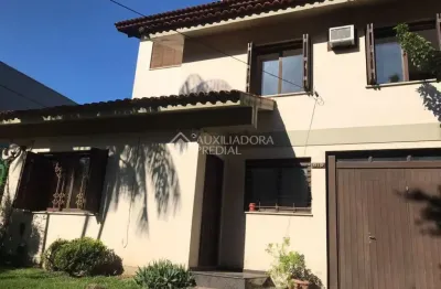 Casa em condomínio fechado com 5 quartos à venda na praça são caetano, 90, teresópolis, porto alegre, 195 m2 por r$ 1.200.000
