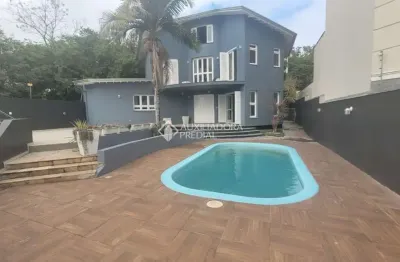 Casa com 3 quartos à venda na padre teobaldo frantz, 240, cristo rei, são leopoldo, 239 m2 por r$ 958.000