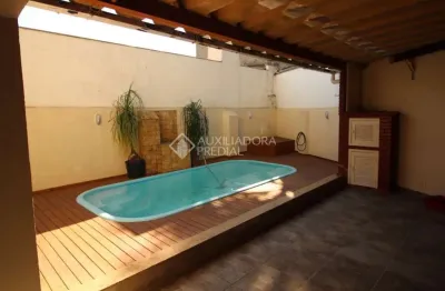 Casa com 3 quartos à venda na rua bento gonçalves, 1578, centro, são leopoldo, 170 m2 por r$ 600.000