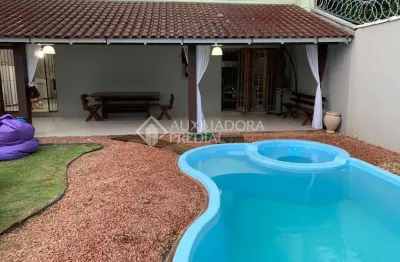 Casa com 3 quartos à venda na Rua Arthur Berger, 62, Fazenda São Borja, São Leopoldo, 350 m2 por R$ 680.000