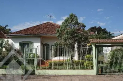 Casa com 3 quartos à venda na rua florêncio câmara, 376, centro, são leopoldo, 280 m2 por r$ 1.200.000