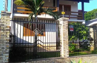 Casa com 5 quartos à venda na rua lacy pereira figueiro, 280, santa teresa, são leopoldo, 246 m2 por r$ 990.000
