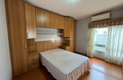 Apartamento com 2 quartos à venda na avenida joão corrêa, 911, centro, são leopoldo, 70 m2 por r$ 350.000
