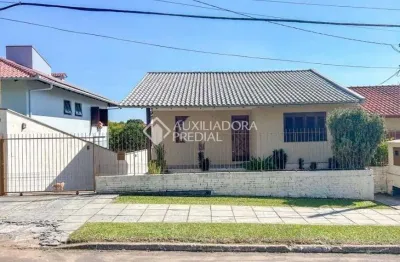 Casa com 4 quartos à venda na rua zeno schmiedel, 200, floresta, estância velha, 203 m2 por r$ 638.300