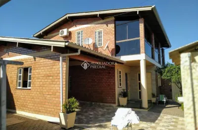 Casa com 3 quartos à venda na rua marau, 138, arroio da manteiga, são leopoldo, 310 m2 por r$ 499.000