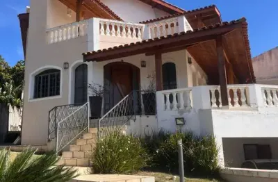 Casa com 4 quartos à venda na josé amadeu orestes pergola, 366, vila santista, atibaia, 212 m2 por r$ 1.696.000