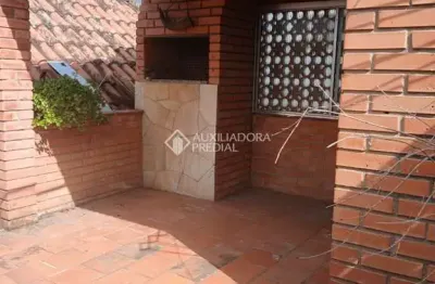 Casa com 3 quartos à venda na rua são francisco, 757, centro, são leopoldo, 44 m2 por r$ 318.000