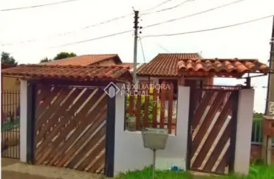 Casa com 2 quartos à venda na rua joão santana, 170, campestre, são leopoldo, 120 m2 por r$ 260.000