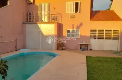 Casa com 3 quartos à venda na rua santo ângelo, 79, santa teresa, são leopoldo, 200 m2 por r$ 636.000