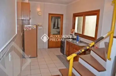 Casa em condomínio fechado com 2 quartos à venda na rua gonçalves dias, 962, menino deus, porto alegre, 130 m2 por r$ 720.000