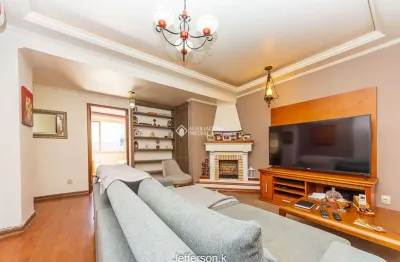 Apartamento com 2 quartos à venda na avenida independência, 901, independência, porto alegre, 109 m2 por r$ 1.500.000