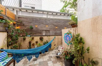 Casa em condomínio fechado com 3 quartos à venda na avenida protásio alves, 12253, protásio alves, porto alegre, 138 m2 por r$ 458.000