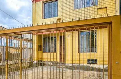 Casa com 3 quartos à venda na rua visconde do rio branco, 187, floresta, porto alegre, 160 m2 por r$ 512.000