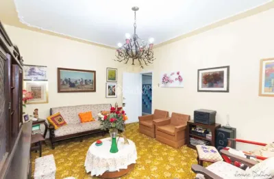 Casa com 5 quartos à venda na rua mariz e barros, 447, petrópolis, porto alegre, 300 m2 por r$ 1.300.000