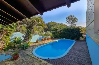 Casa em condomínio fechado com 4 quartos à venda na rua dona adda mascarenhas de moraes, 1167, jardim itu sabará, porto alegre, 367 m2 por r$ 1.150.000