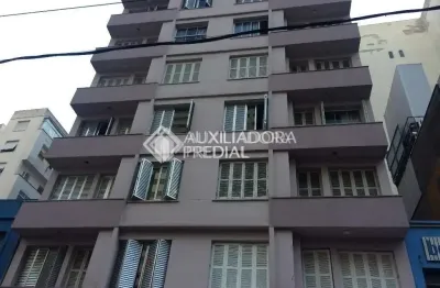 Apartamento com 3 quartos à venda na rua riachuelo, 1521, centro histórico, porto alegre, 74 m2 por r$ 240.000