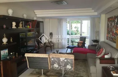 Casa em condomínio fechado com 3 quartos à venda na rua doutor arnaldo da silva ferreira, 246, jardim isabel, porto alegre, 467 m2 por r$ 2.900.000