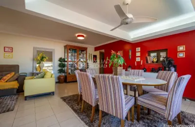 Apartamento com 3 quartos à venda na rua são vicente, 110, rio branco, porto alegre, 138 m2 por r$ 930.000