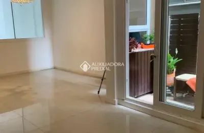 Apartamento com 2 quartos à venda na praça júlio de castilhos, 74, independência, porto alegre, 68 m2 por r$ 270.000