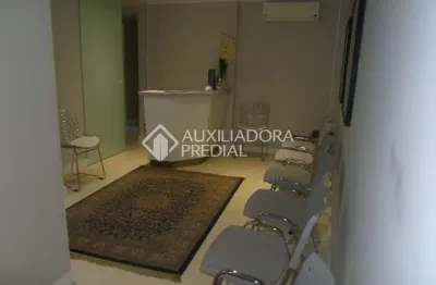 Sala comercial à venda na rua vinte e quatro de outubro, 650, independência, porto alegre, 105 m2 por r$ 742.000