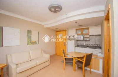 Apartamento com 1 quarto à venda na rua miguel tostes, 30, rio branco, porto alegre, 37 m2 por r$ 372.000