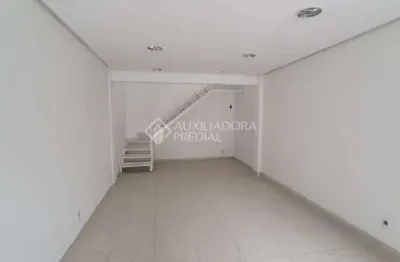 Ponto comercial à venda na rua vinte e quatro de outubro, 364, moinhos de vento, porto alegre, 52 m2 por r$ 350.000