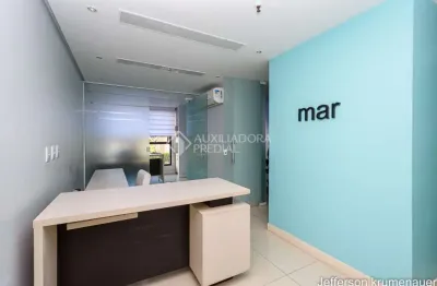 Sala comercial à venda na rua vinte e quatro de outubro, 650, moinhos de vento, porto alegre, 46 m2 por r$ 220.000