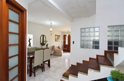 Casa com 3 quartos à venda na rua liberal, 1375, tristeza, porto alegre, 149 m2 por r$ 620.000