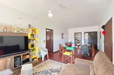 Prédio à venda na travessa escobar, 226, camaquã, porto alegre, 550 m2 por r$ 4.999.900