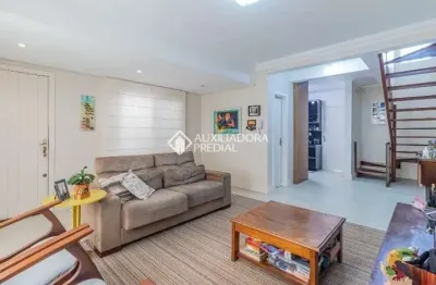 Casa em condomínio fechado com 3 quartos à venda na rua padre joão batista reus, 2748, vila conceição, porto alegre, 102 m2 por r$ 680.000