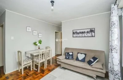 Apartamento com 2 quartos à venda na avenida taquary, 635, cristal, porto alegre, 51 m2 por r$ 320.000