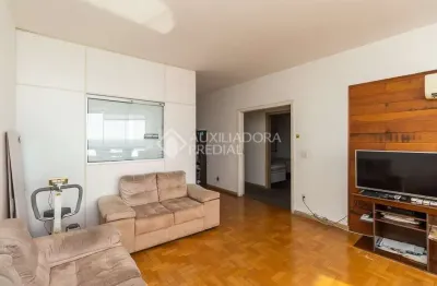 Apartamento com 3 quartos à venda na avenida mauá, 841, centro histórico, porto alegre, 148 m2 por r$ 755.000