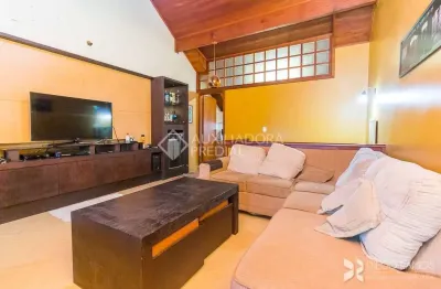 Casa com 3 quartos à venda na rua pasteur, 456, ipanema, porto alegre, 120 m2 por r$ 649.000