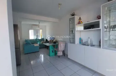 Casa em condomínio fechado com 3 quartos à venda na avenida edgar pires de castro, 1100, hípica, porto alegre, 100 m2 por r$ 500.000