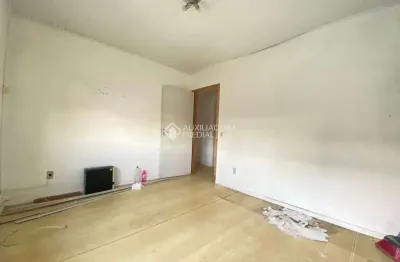 Apartamento com 2 quartos à venda na rua padre joão batista reus, 3347, camaquã, porto alegre, 54 m2 por r$ 156.000