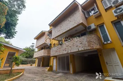 Casa em condomínio fechado com 3 quartos à venda na rua almirante câmara, 262, tristeza, porto alegre, 159 m2 por r$ 680.000