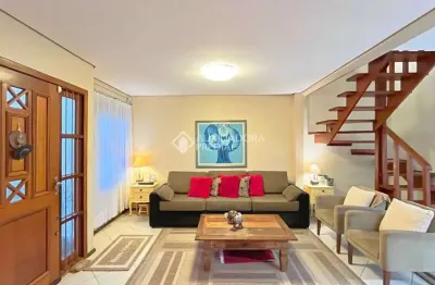 Casa em condomínio fechado com 3 quartos à venda na rua engenheiro tito marques fernandes, 282, ipanema, porto alegre, 171 m2 por r$ 710.000
