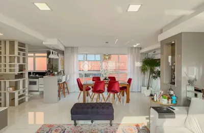 Apartamento com 3 quartos à venda na avenida joão obino, 500, petrópolis, porto alegre, 103 m2 por r$ 1.390.000