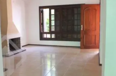Casa em condomínio fechado com 3 quartos à venda na avenida vicente monteggia, 1669, cavalhada, porto alegre, 121 m2 por r$ 650.000