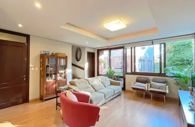 Casa em condomínio fechado com 3 quartos à venda na avenida guaíba, 4680, vila assunção, porto alegre, 226 m2 por r$ 950.000