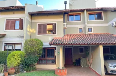 Casa em condomínio fechado com 3 quartos à venda na rua doutor pereira neto, 2057, tristeza, porto alegre, 172 m2 por r$ 795.000