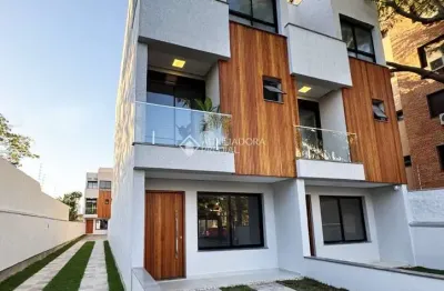 Casa em condomínio fechado com 3 quartos à venda na rua doutor pereira neto, 530, tristeza, porto alegre, 135 m2 por r$ 1.098.000