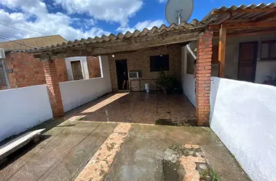 Casa com 3 quartos à venda na rua do schneider, 558, hípica, porto alegre, 55 m2 por r$ 300.000