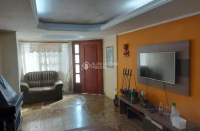 Casa com 4 quartos à venda na rua júlio dias de souza, 500, aberta dos morros, porto alegre, 332 m2 por r$ 530.000
