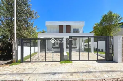 Casa com 3 quartos à venda na rua padre joão batista reus, 366, vila conceição, porto alegre, 284 m2 por r$ 1.000.000