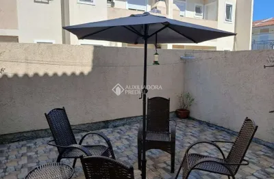 Casa em condomínio fechado com 2 quartos à venda na nair garcia martins, 295, restinga, porto alegre, 36 m2 por r$ 265.000