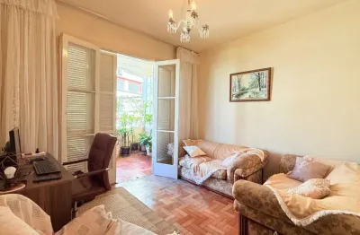 Apartamento com 3 quartos à venda na rua augusto pestana, 56, santana, porto alegre, 144 m2 por r$ 479.000