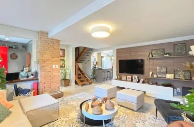 Casa com 3 quartos à venda na rua adão pinheiro da silva, 701, ipanema, porto alegre, 203 m2 por r$ 1.250.000