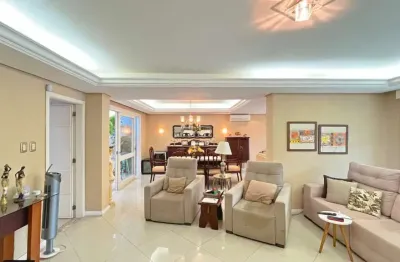 Casa com 3 quartos à venda na avenida copacabana, 140, tristeza, porto alegre, 350 m2 por r$ 1.850.000