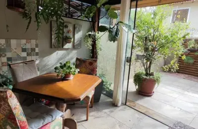 Casa em condomínio fechado com 2 quartos à venda na rua ilari arlindo basei, 191, guarujá, porto alegre, 96 m2 por r$ 430.000